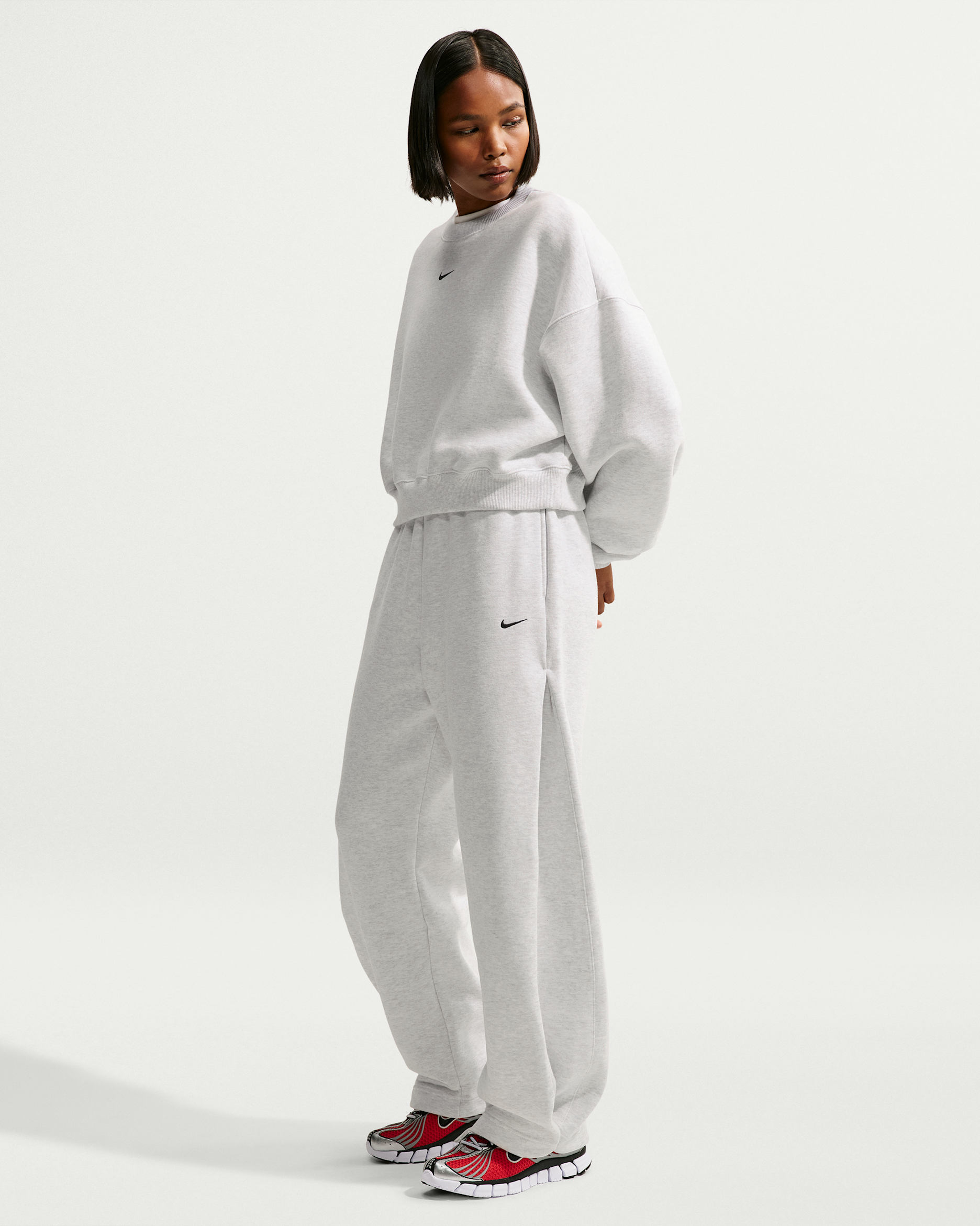 Nike Studio Fleece Medium Weight Women's Loose Pleated Snap Pants